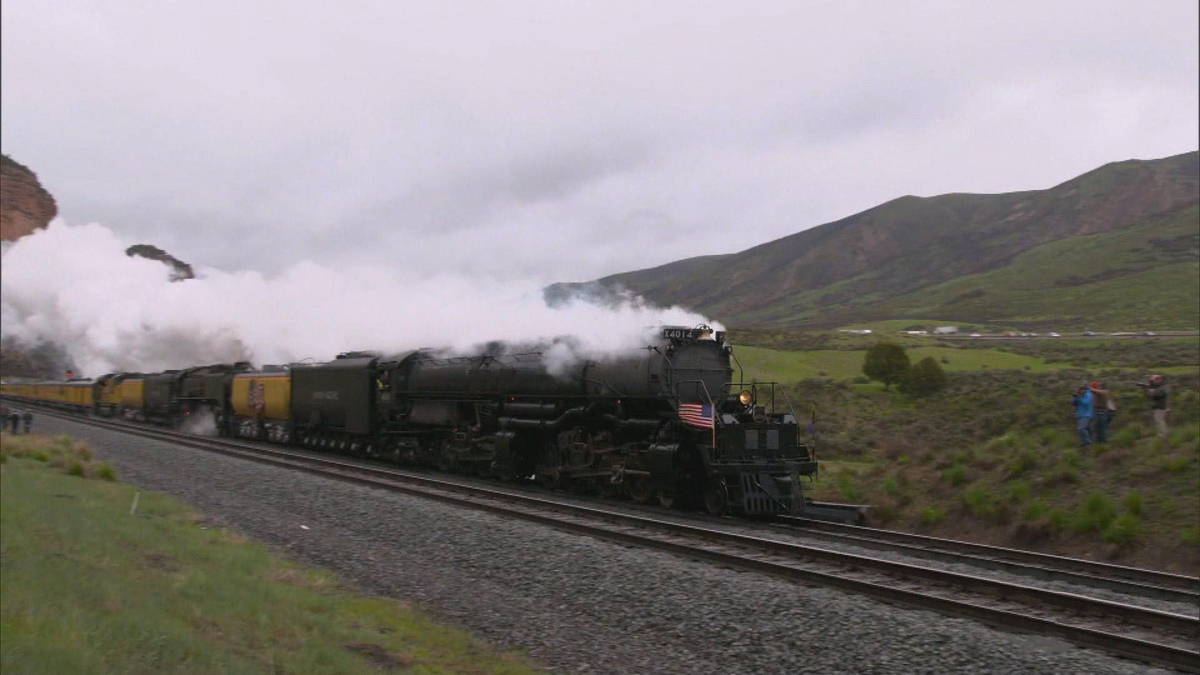 Watch Sunday Morning Building the Transcontinental