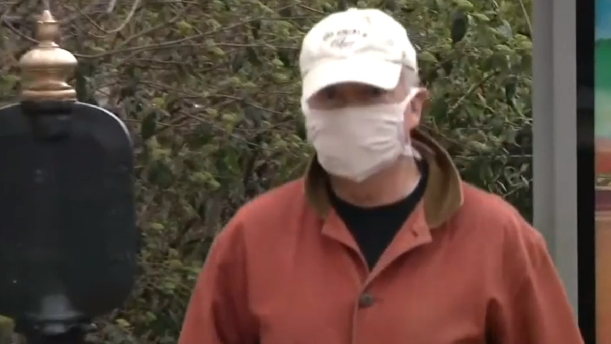 Watch CBS Evening News: CDC says Americans should wear masks in public ...