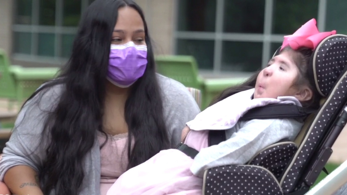 Watch Cbs This Morning Families Reunite With Sick Children Full Show On Cbs All Access