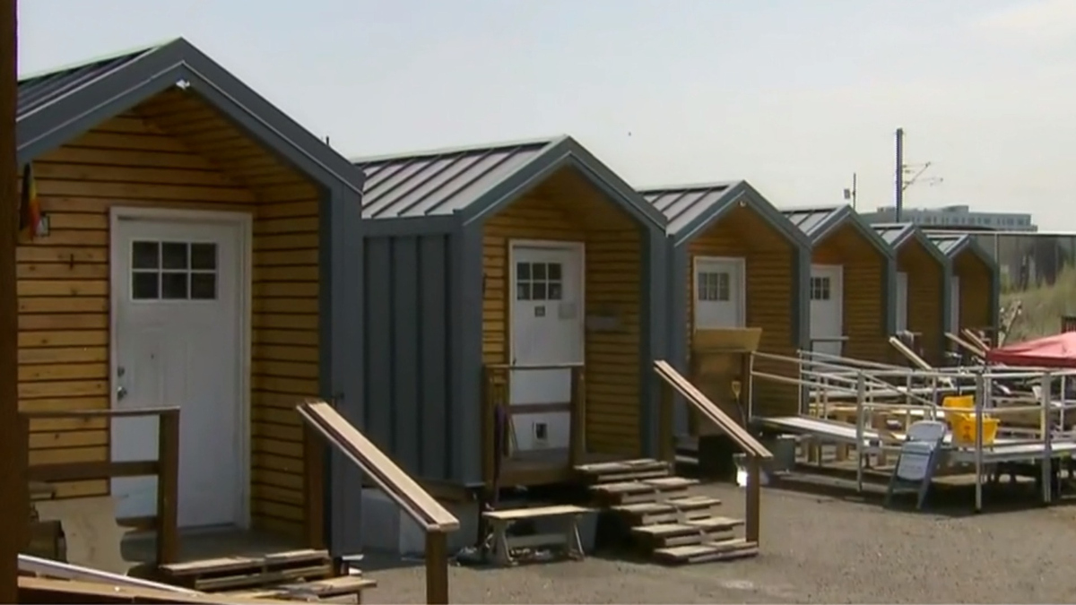 Watch CBS This Morning: Saturday: Inside a tiny home ...
