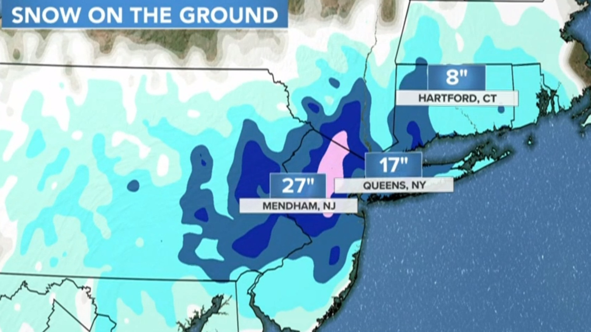 Watch CBS Evening News: East Coast storm to continue dumping snow ...