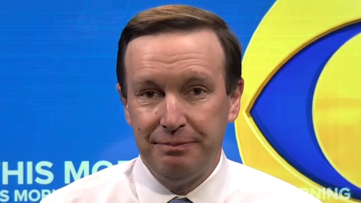 Senator Chris Murphy on border facility visit