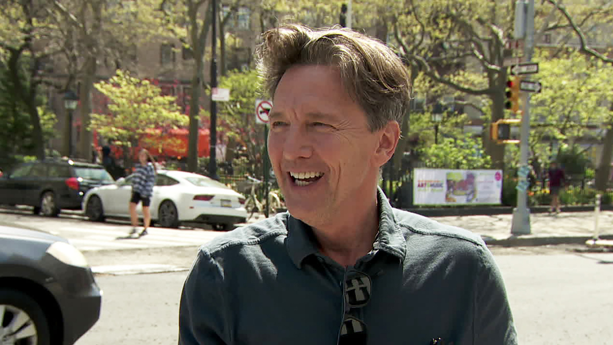Watch Sunday Morning Andrew McCarthy No longer running from his youth Full show on CBS
