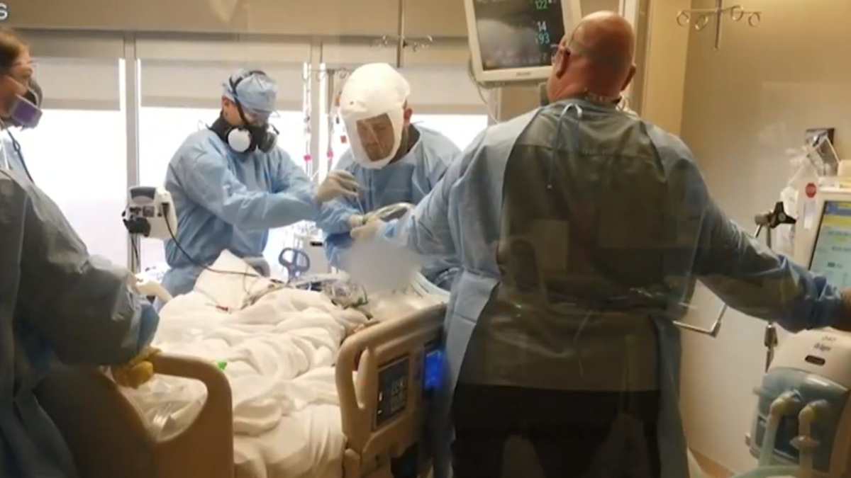 Watch CBS Evening News: COVID cases jump in 47 states - Full show on CBS