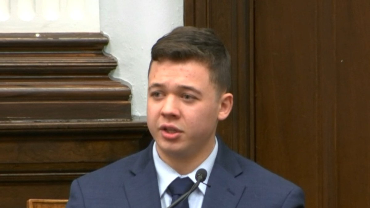 Watch CBS Evening News: Closing arguments in Rittenhouse trial - Full ...