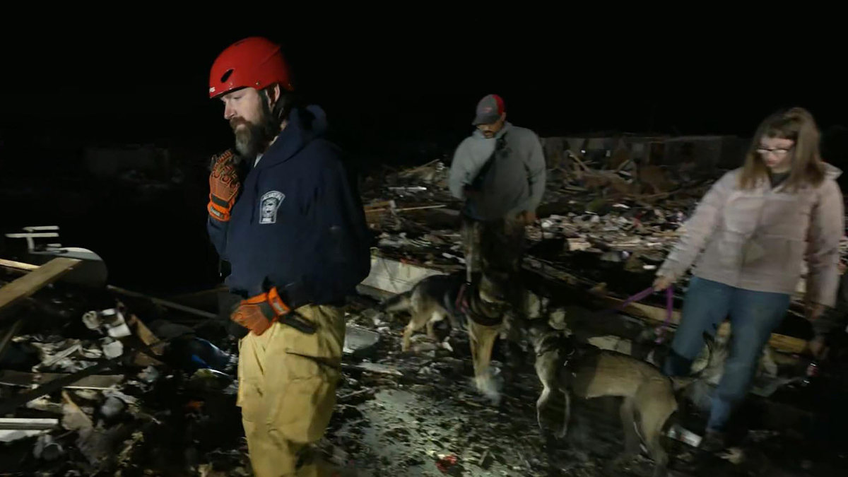 Watch CBS Mornings: Search for tornado victims continues - Full show on CBS