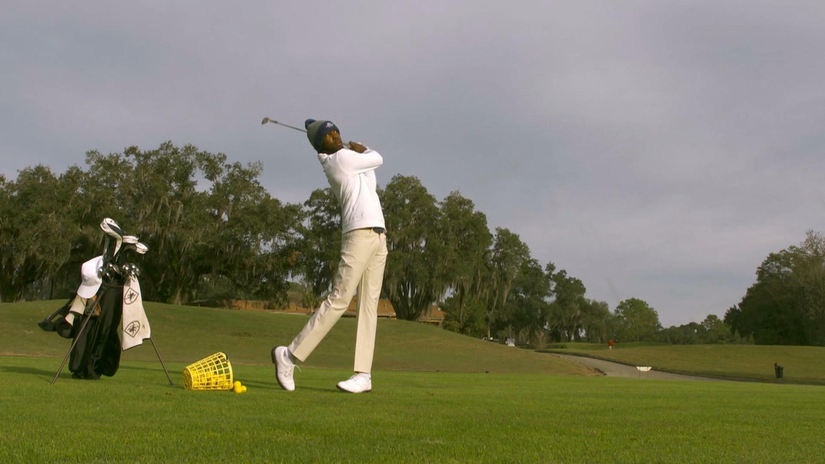 Watch CBS Mornings Minority golfers seize chance of a lifetime Full