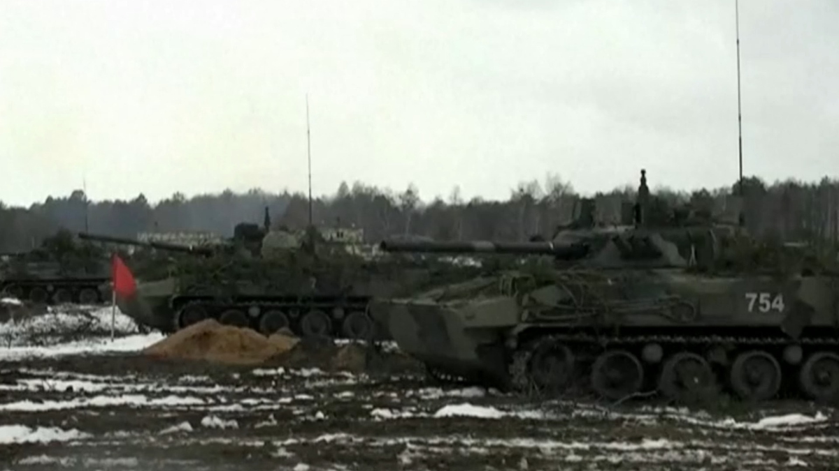 Watch CBS Evening News: Russian drills with Belarus escalate Ukraine ...