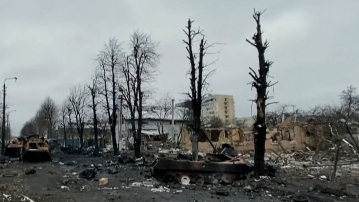 Watch CBS Evening News: Russia ramps up assault on key Ukrainian cities ...