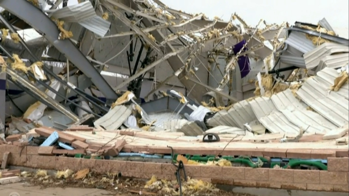 Watch CBS Evening News Texas, Oklahoma devastated by deadly tornadoes ...