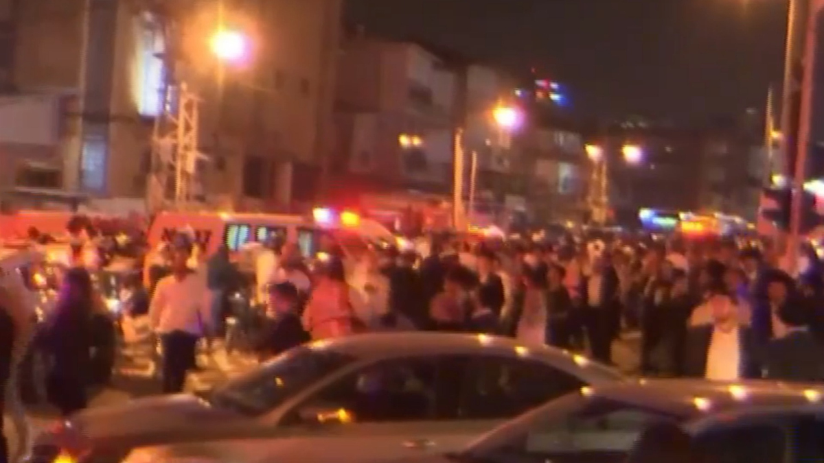 Watch CBS Evening News Gunman kills at least 4 in Israel shooting spree ...
