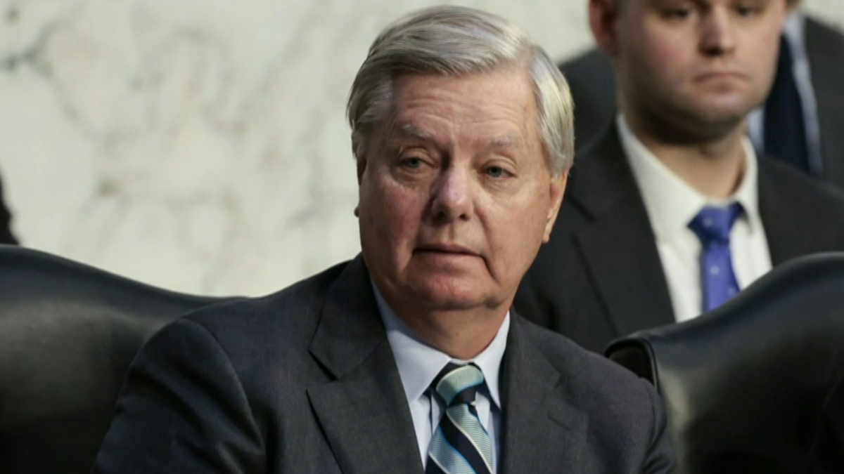 Watch CBS Evening News Georgia Prosecutor Seeks Testimony From Trump 