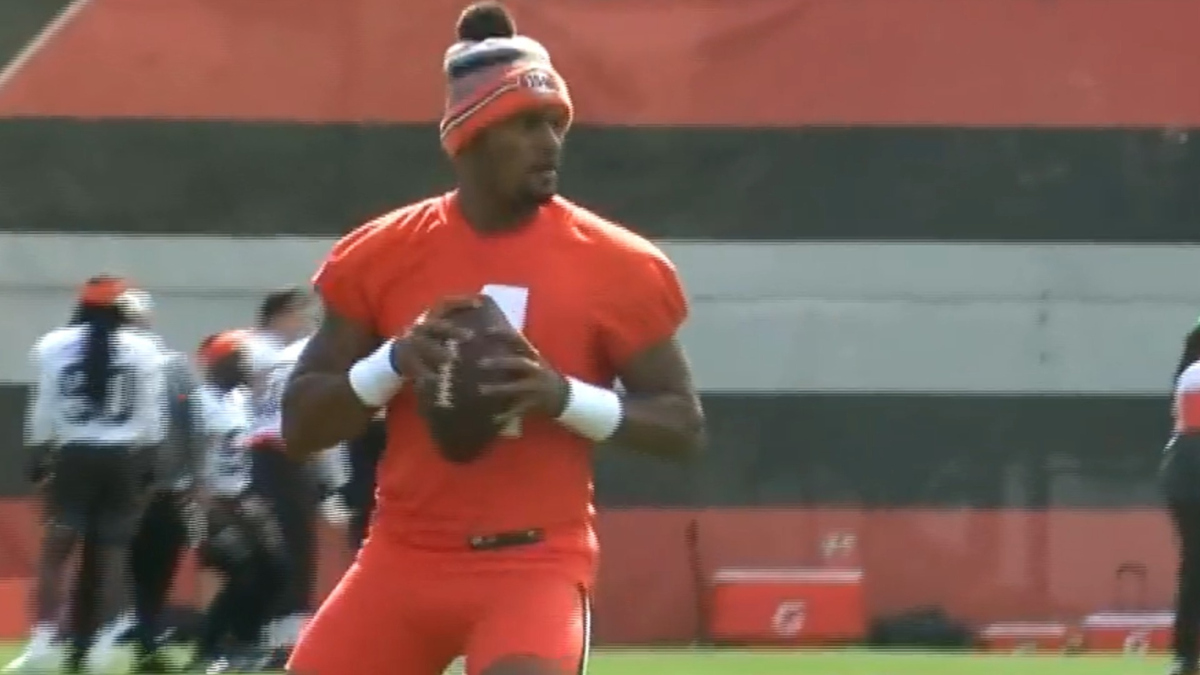 Watch CBS Evening News Star quarterback suspended for 6 games Full