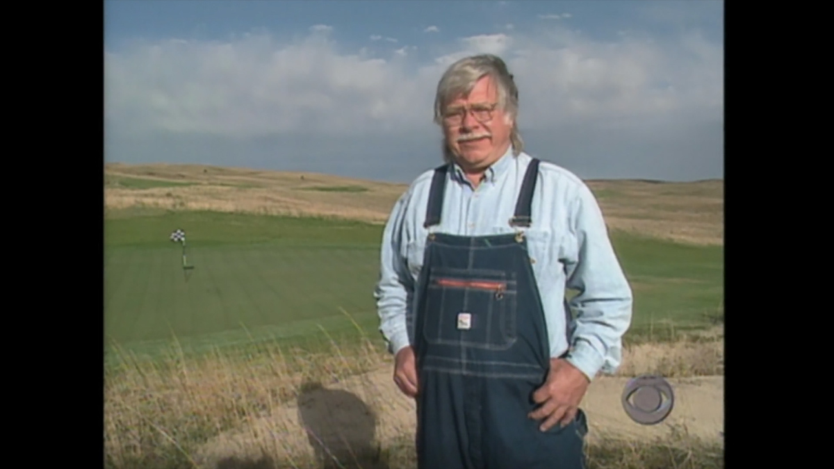 Watch Sunday Morning From 1999 Roger Welsch on a golf course in