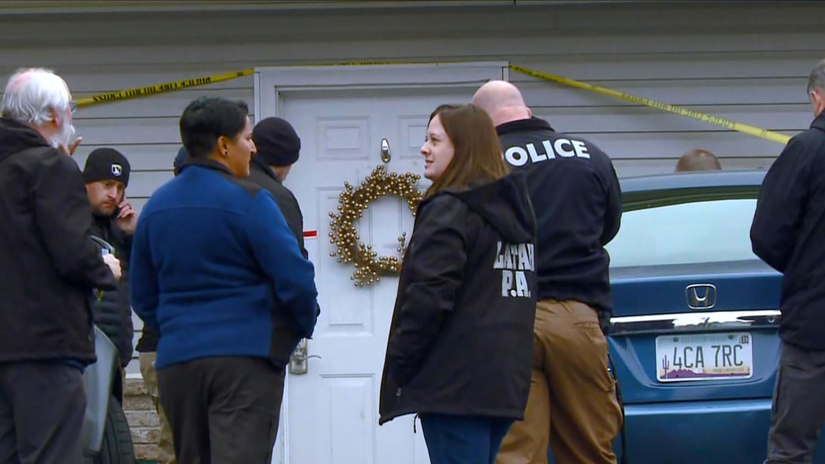 Watch CBS Evening News Investigators baffled in Idaho student killings