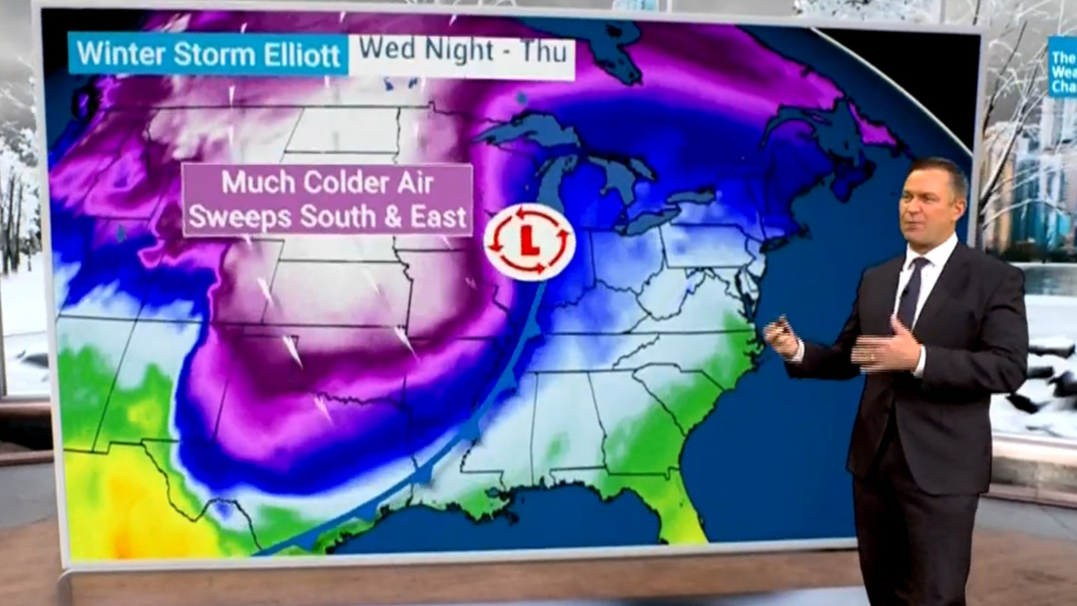 Watch CBS Evening News: Arctic blast could bring record-breaking temps ...
