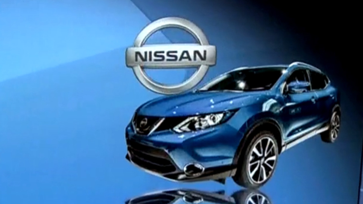 Watch CBS Evening News Nissan recalls over 800,000 SUVs Full show on CBS