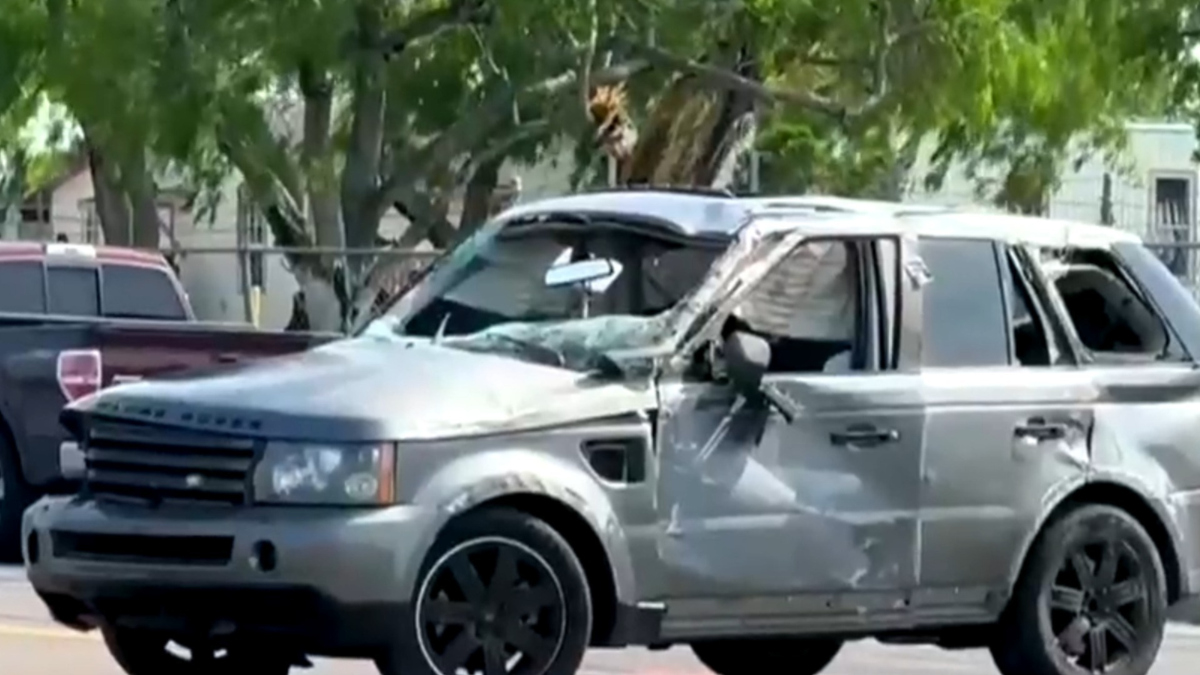 Watch CBS Evening News 7 killed after driver crashes into bus stop ...