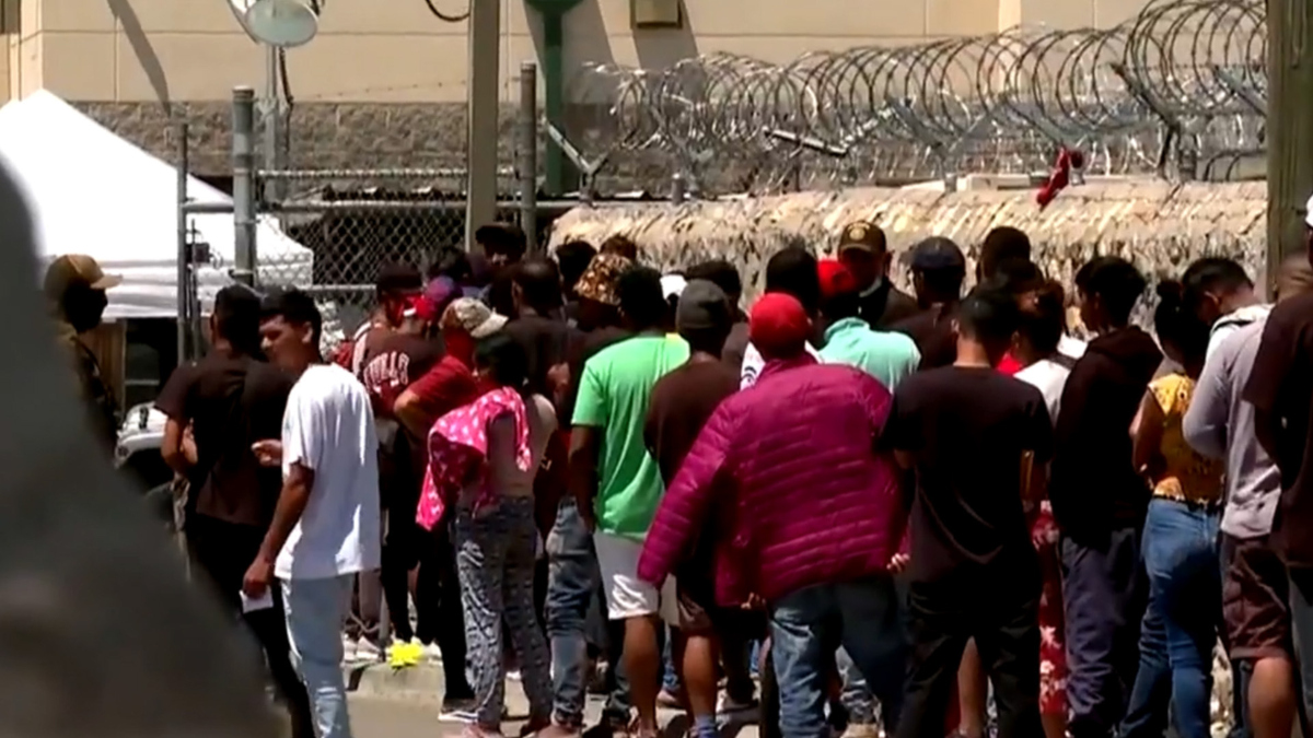 Watch CBS Evening News: Migrants' futures uncertain after end of Title ...