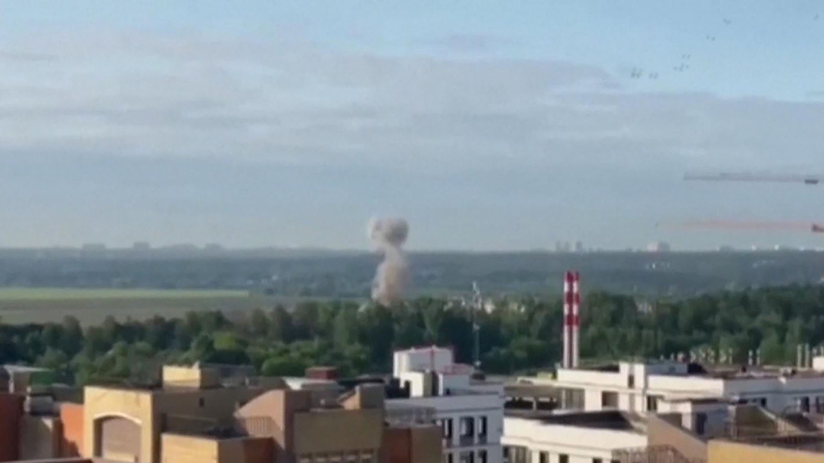Watch CBS Mornings Ukraine and Russia trade drone attacks - Paramount+