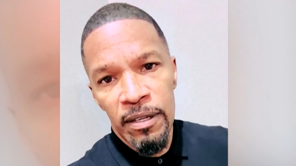 Jamie Foxx speaks publicly for first time on his hospitalization