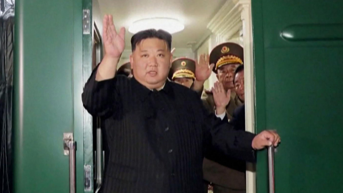 Watch CBS Mornings: North Korea's Kim Jong Un arrives in Russia - Full ...