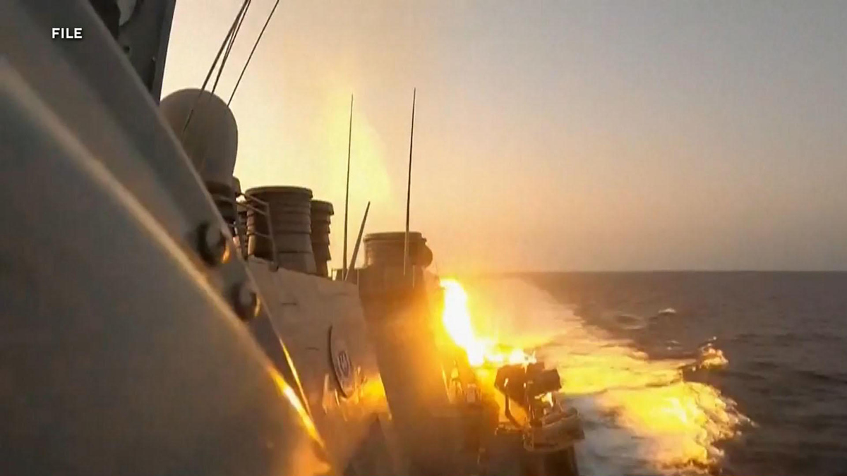 Watch CBS Evening News U.S. destroyer in Red Sea shoots down 14 drones ...
