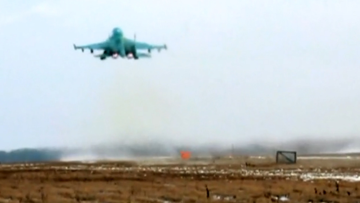 Watch CBS Evening News Ukraine says it shot down 3 Russian fighter jets ...