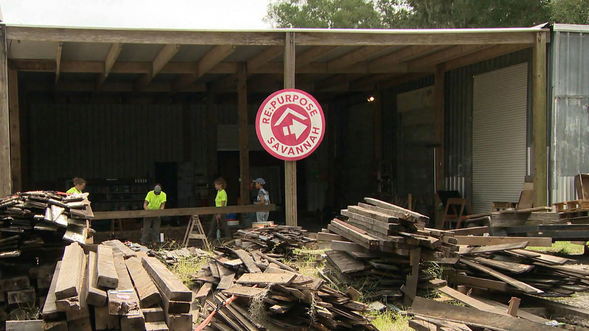 Watch CBS Evening News Nonprofit seeks to give building materials new
