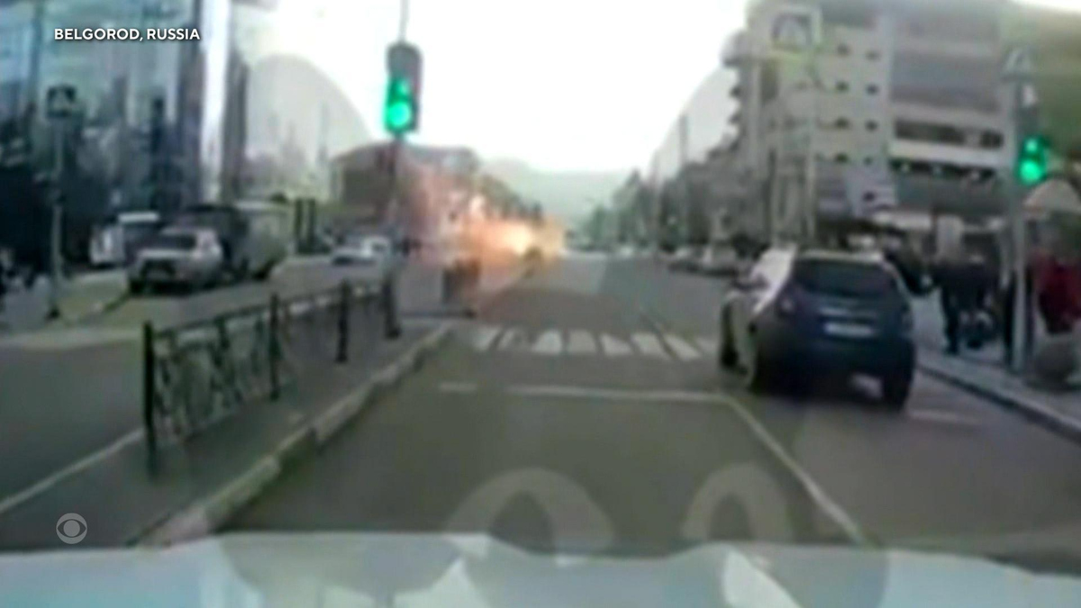 Watch CBS Evening News: Russia launches new wave of attacks in Ukraine ...