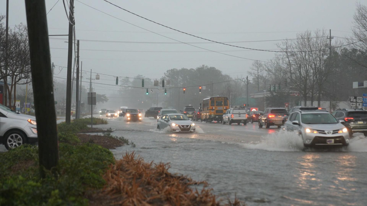Watch CBS Evening News: Torrential rain causes flooding across South ...