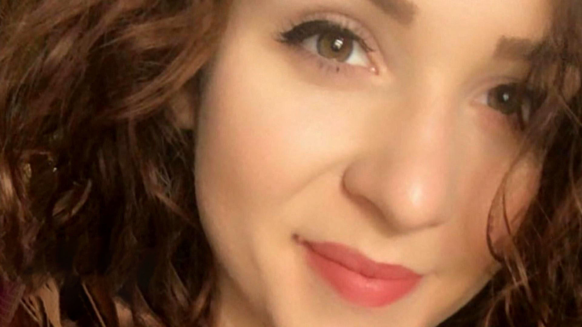 Watch CBS Mornings: Search for missing mom documented on TikTok - Full ...