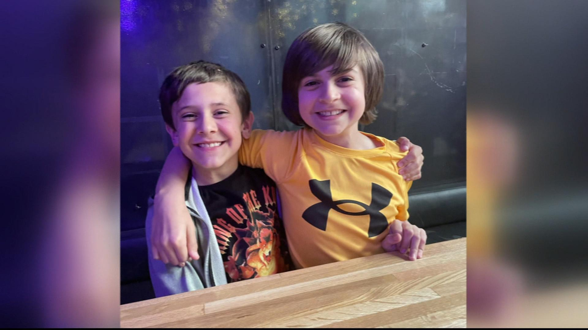 Watch CBS Evening News: 11-year-old boy helps erase his school's meal ...