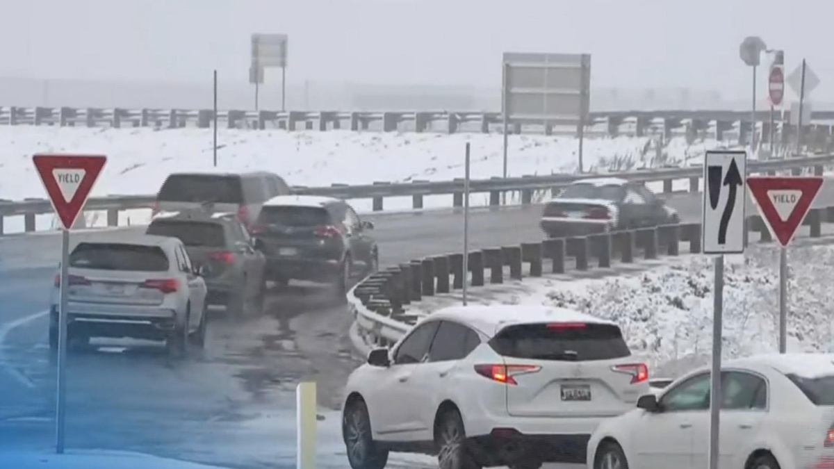 Rough weather complicates holiday travel