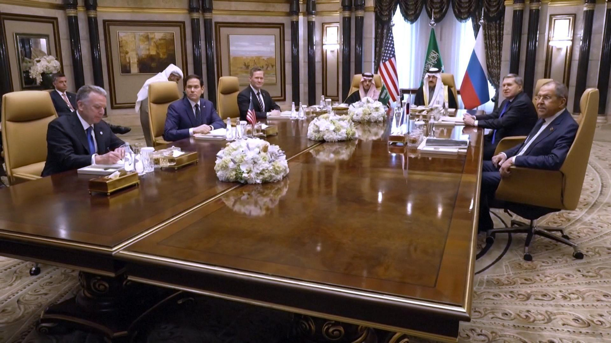 Watch CBS Mornings U.S., Russia discuss war in Ukraine - Paramount+