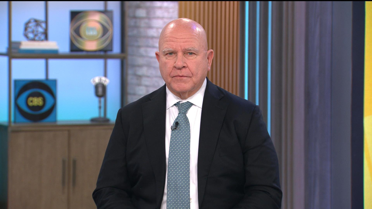 Watch CBS Mornings Ex-Trump adviser on Russia-Ukraine war - Paramount+