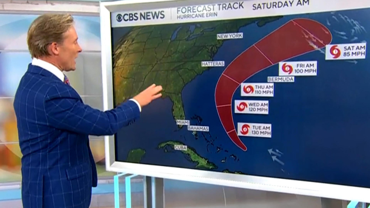 Watch CBS Mornings Tracking Hurricane Erin's path - Paramount+