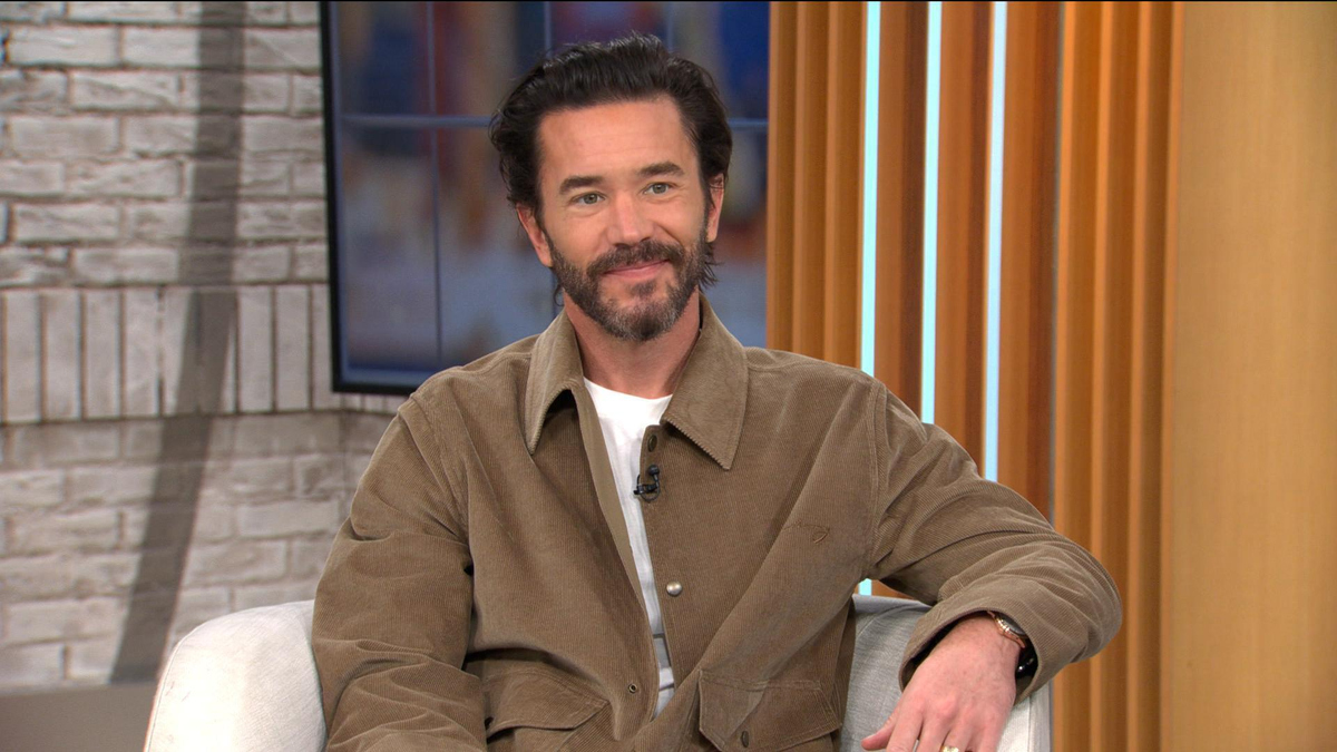 Watch CBS Mornings Tom Pelphrey on new thriller series "Task" - Paramount+