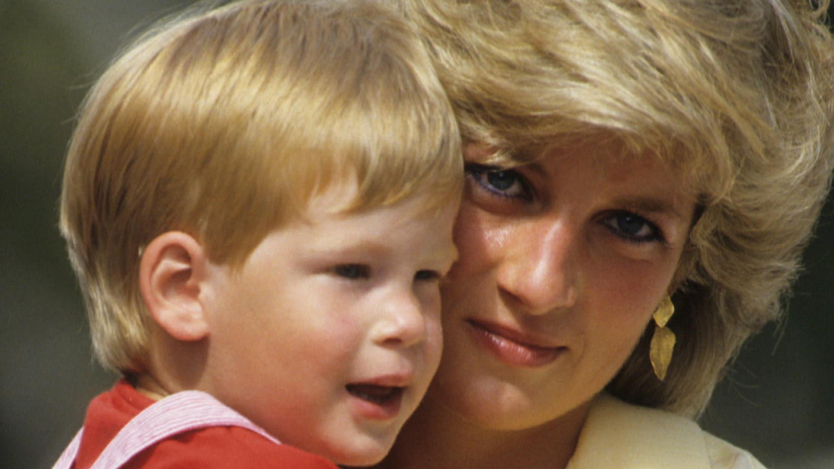 Watch CBS This Morning: Princess Diana tapes controversy ...
