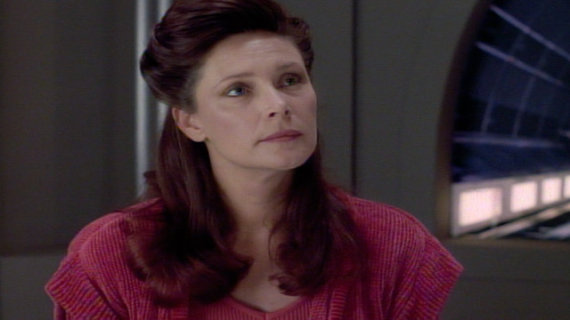 Watch Star Trek: The Next Generation Season 6 Episode 19: Lessons
