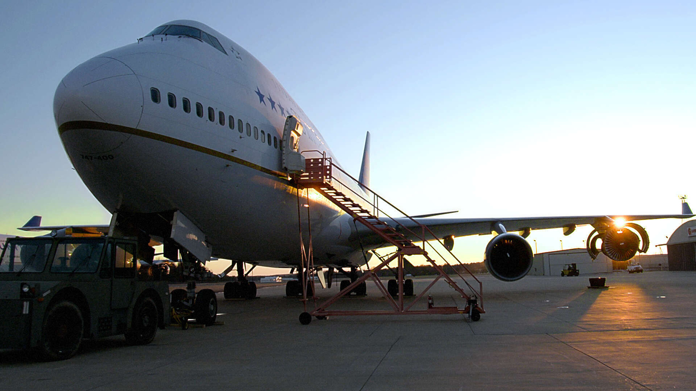 Watch Inside Mighty Machines Season 1 Episode 1 Jumbo Jet Full show