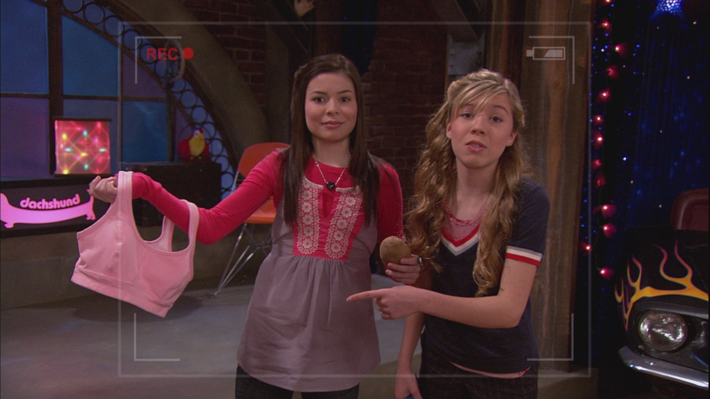 Watch iCarly Season 1 Episode 2: iWant more Viewers - Full show on