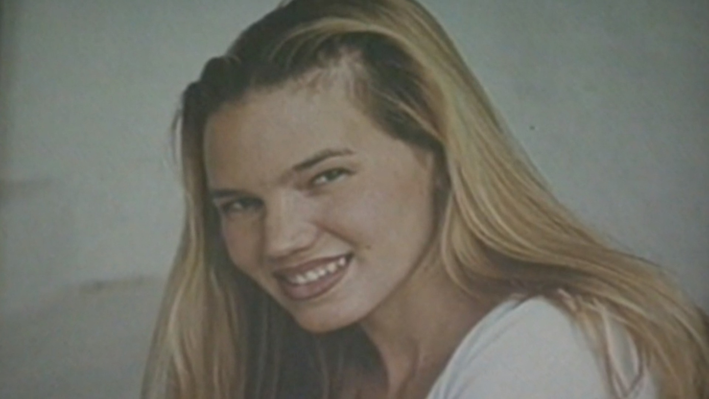 Watch CBS Evening News: Prosecutor: Kristin Smart killed during 1996