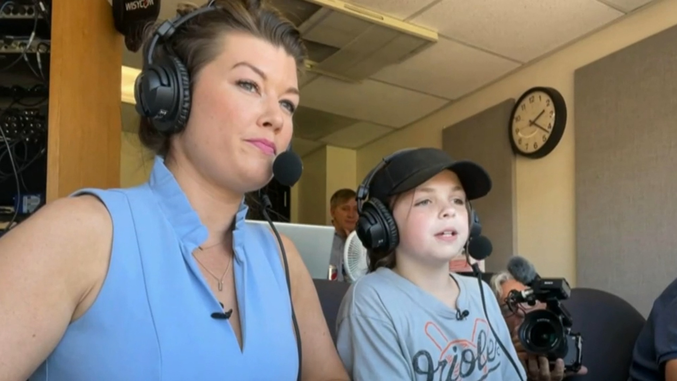 Watch CBS Evening News Play-by-play announcer shows representation ...