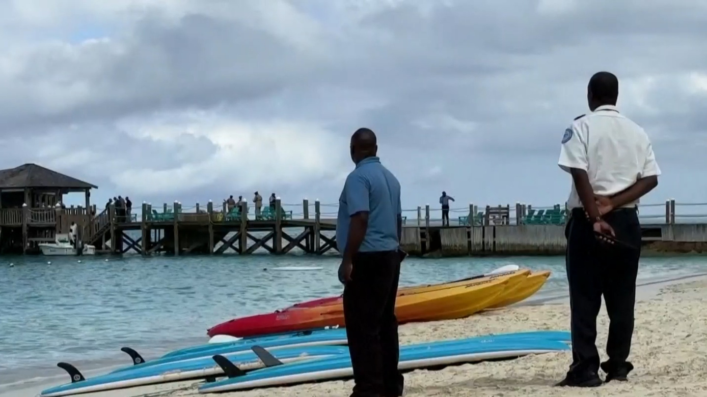 Watch CBS Evening News Boston woman killed in Bahamas shark attack(02)