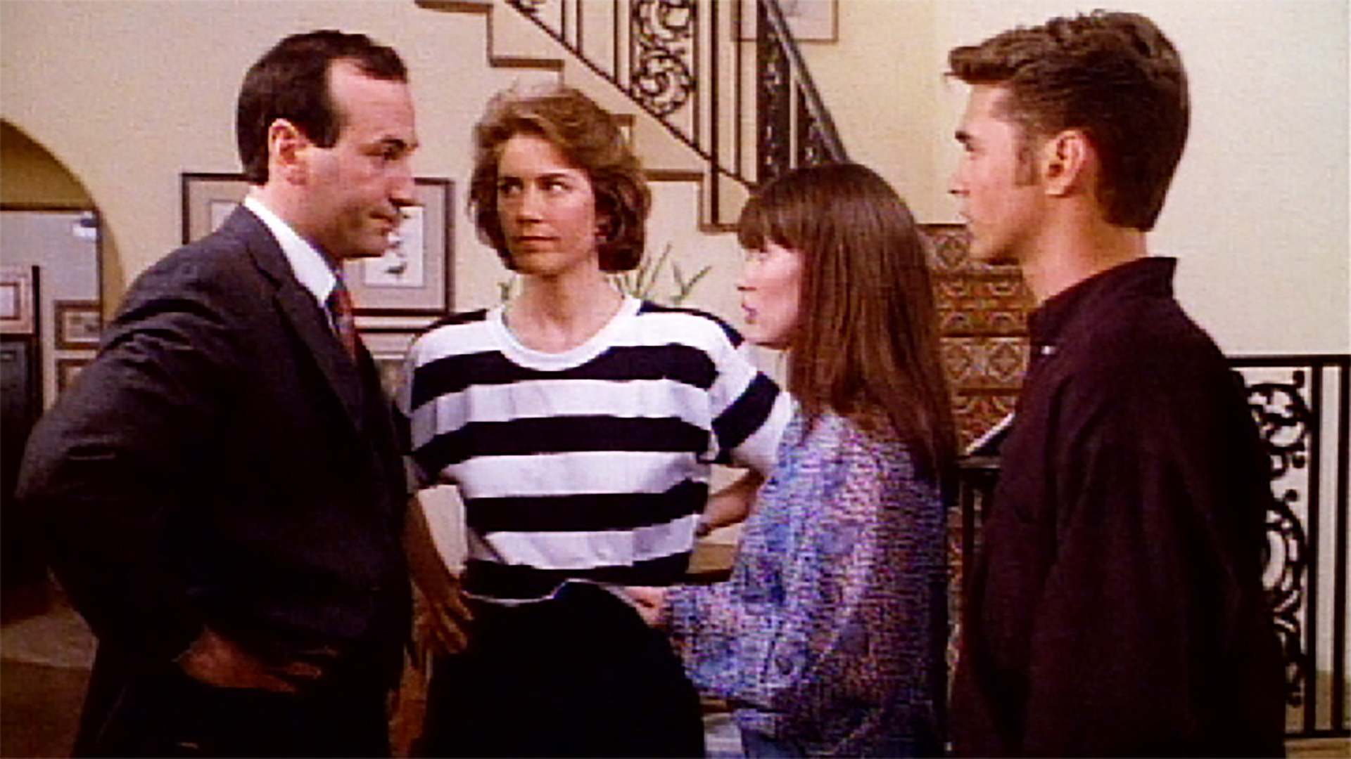 Watch Beverly Hills 90210 Season 1 Episode 22: Beverly Hills, 90210 - Where Can I Watch Full Episodes Of Beverly Hills 90210