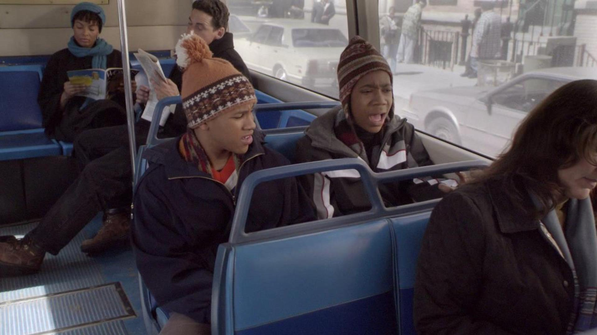 Watch Everybody Hates Chris Season 3 Episode 15 Everybody Hates Gretzky Full Show On