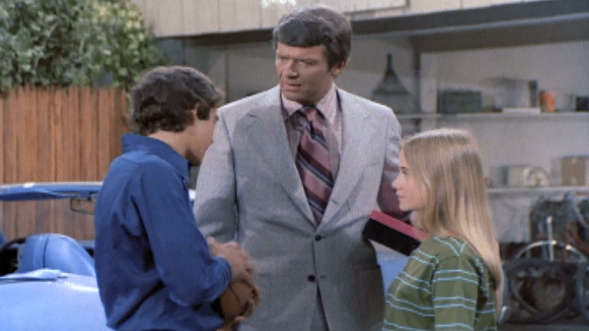 Watch The Brady Bunch Season 3 Episode 9 The Brady Bunch The Private Ear Full Show On 