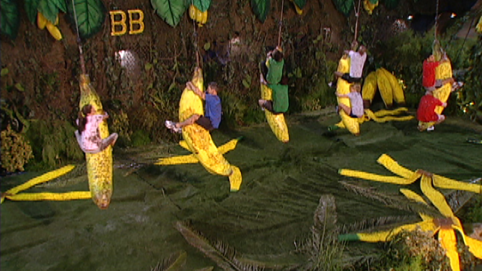 Watch Big Brother Season 13 Episode 1 Big Brother Episode 1 Full