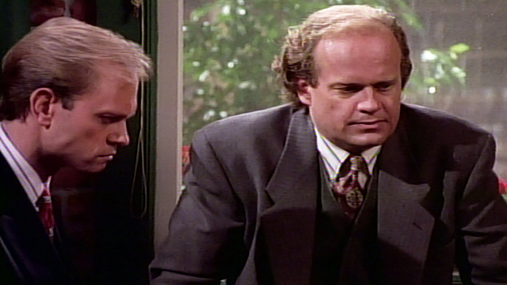 Watch Frasier Season 1 Episode 2 Space Quest Full show on Paramount Plus